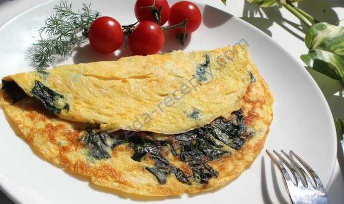 Омлет со шпинатом