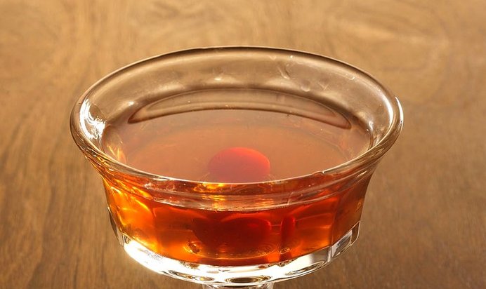 Коктейль «Манхэттен» (Manhattan)