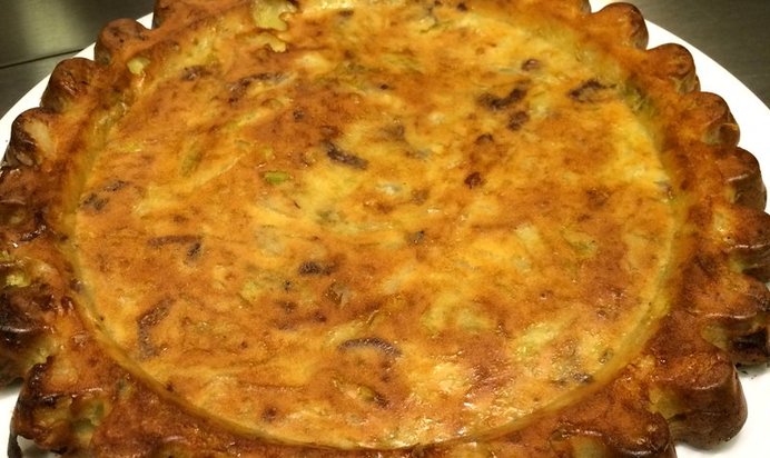 Шарлотка с капустой