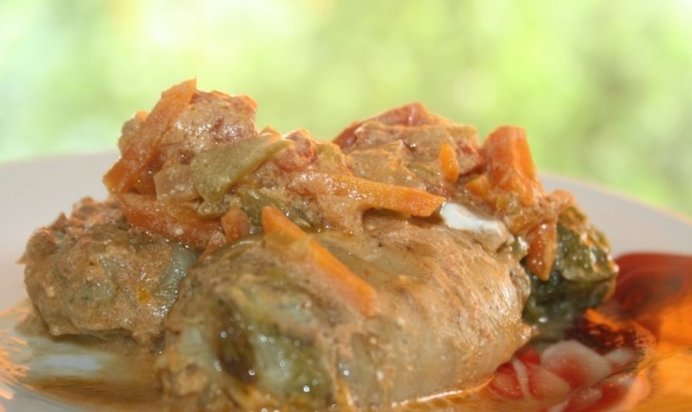 Весенние голубцы из фарша ассорти(свинина+курица+индейка) со свежей зеленью