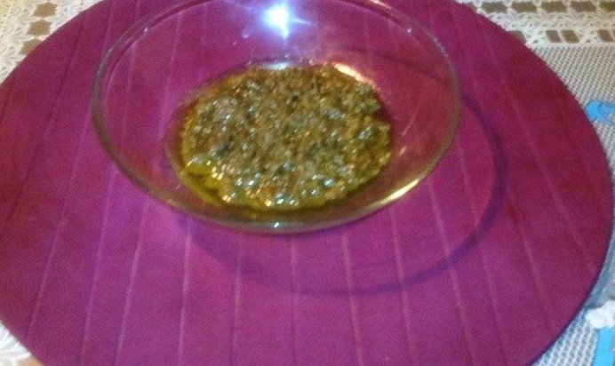 Песто с кешью и сушеным базиликом