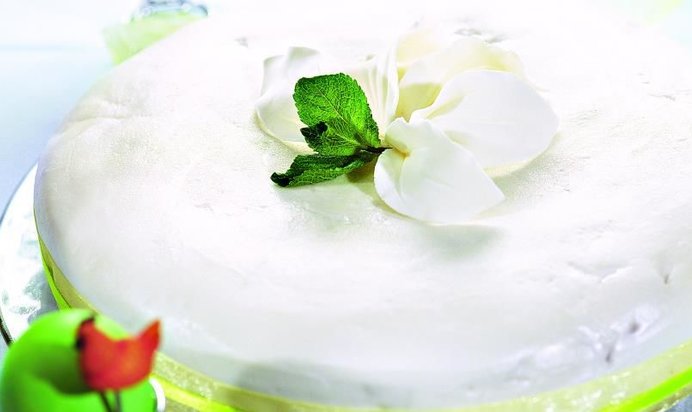 Симнель, английский пасхальный кекс