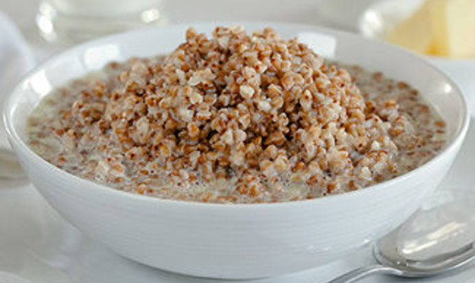 Гречневая молочная каша в мультиварке