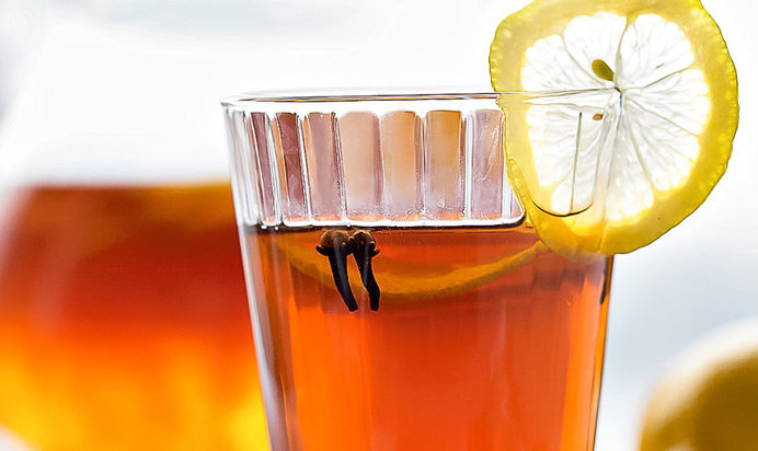 Холодный чай с пряностями