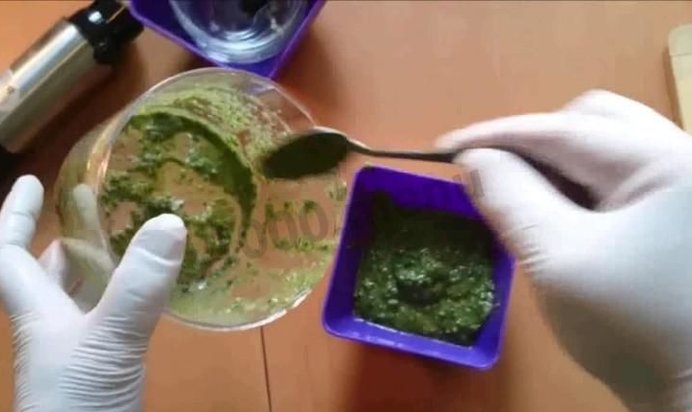 Соус песто с фисташками