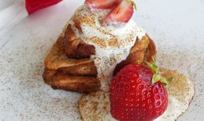 Десерт Клубничный омлет