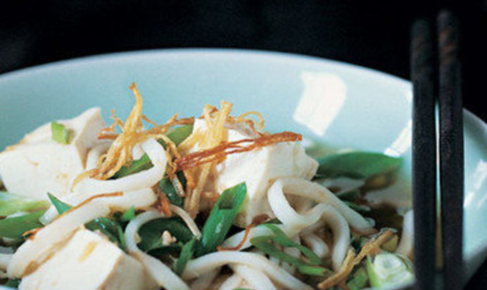 Лапша удон на имбирном бульоне