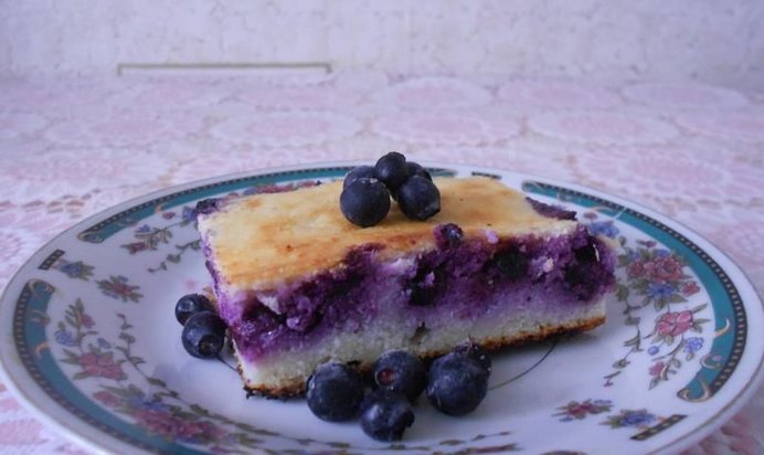 Чернично-творожная шарлотка