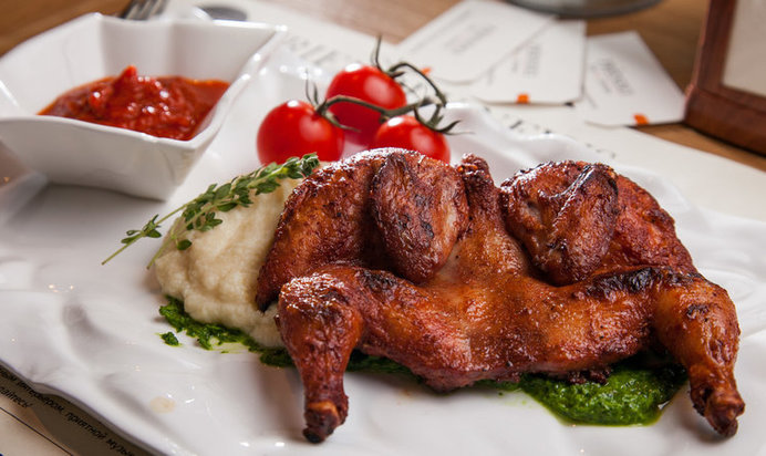 Цыпленок с пюре из сельдерея