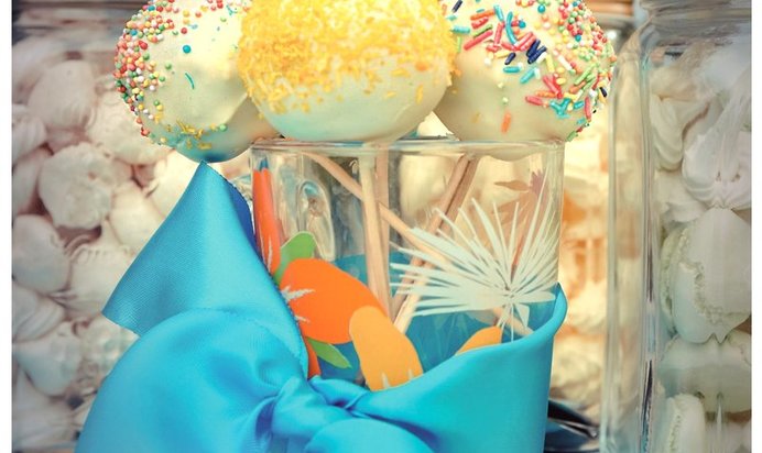 Пирожные на палочке (cake pops)