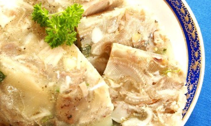 Холодец из телятины и куриных потрошков