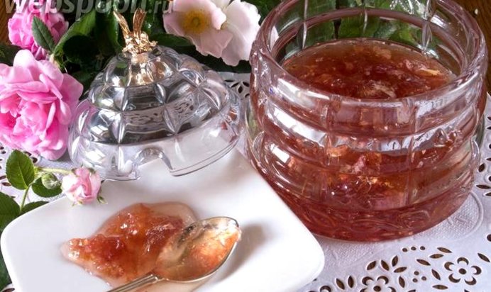 Варенье из лепестков чайной розы