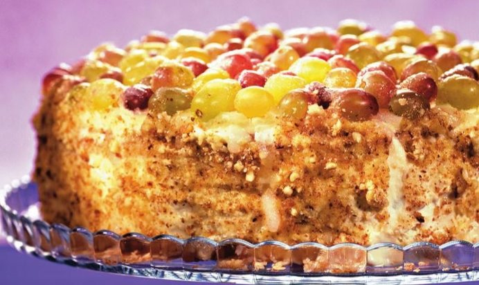 Творожный торт с виноградом