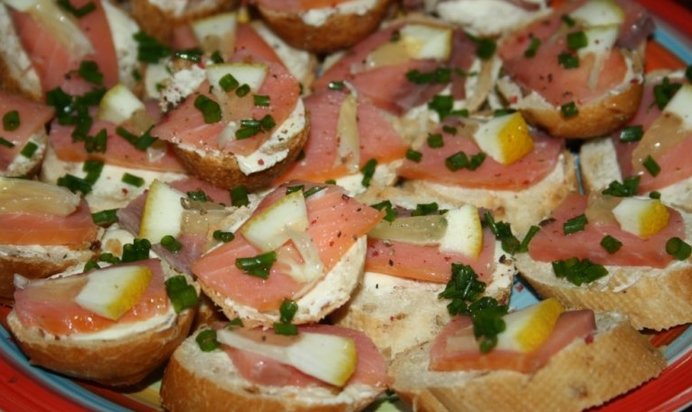 Бутерброды с рыбой Любимые