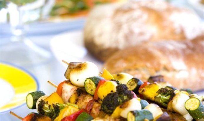 Говяжьи и овощные шашлыки