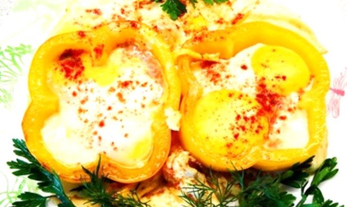 Яичница в мультиварке