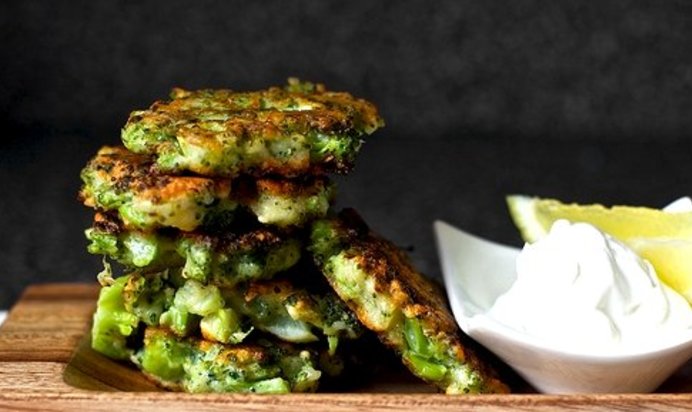 Оладьи из брокколи