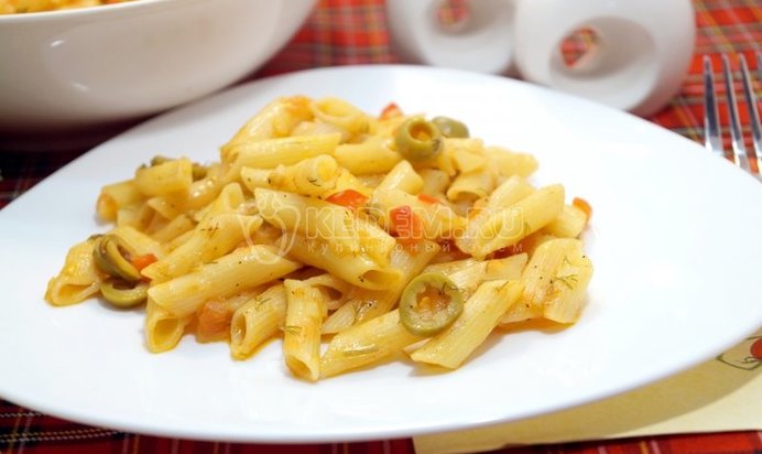 Суп из цветной капусты с заправкой и гренками