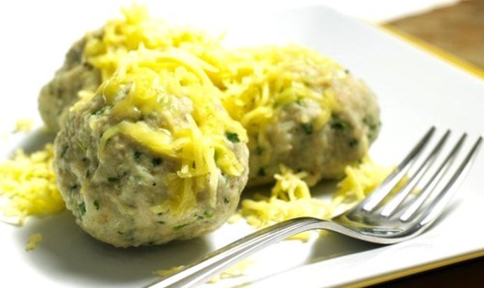 Тефтели из сельди «Птичьи гнезда»