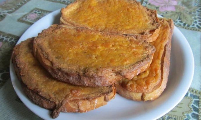 Сырно - пивные гренки по-валийски