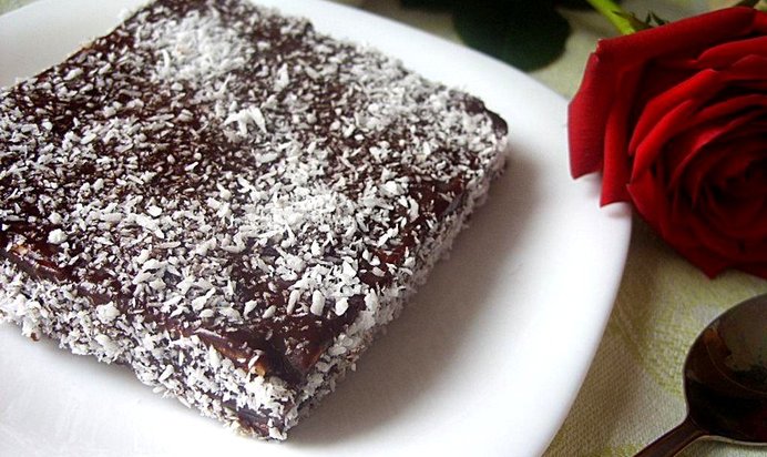 Вафельные пирожные с кокосом