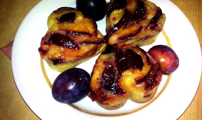 Сливовые кексы