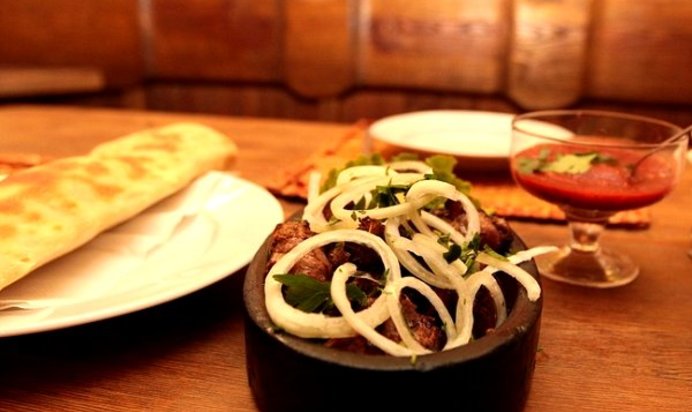 Грузинский шашлык из свинины