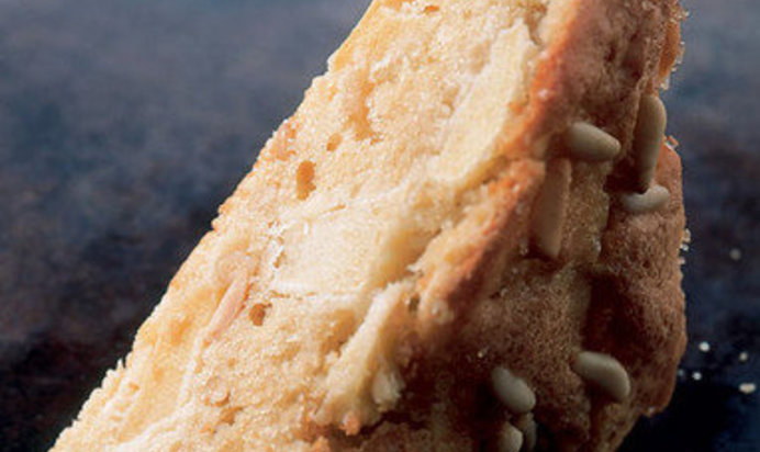 Яблочный кекс