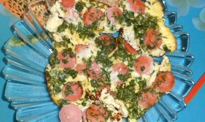 Омлет с сосиской