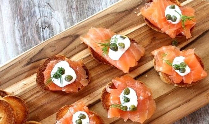 Бутерброды с форелью