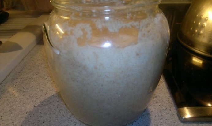 Закваска для хлеба на изюме