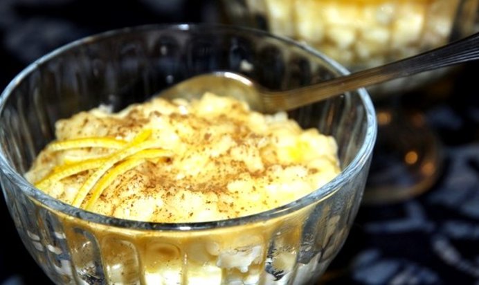 Пудинг рисовый с вином