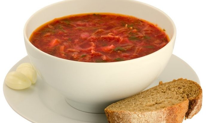 Постный борщ с килькой