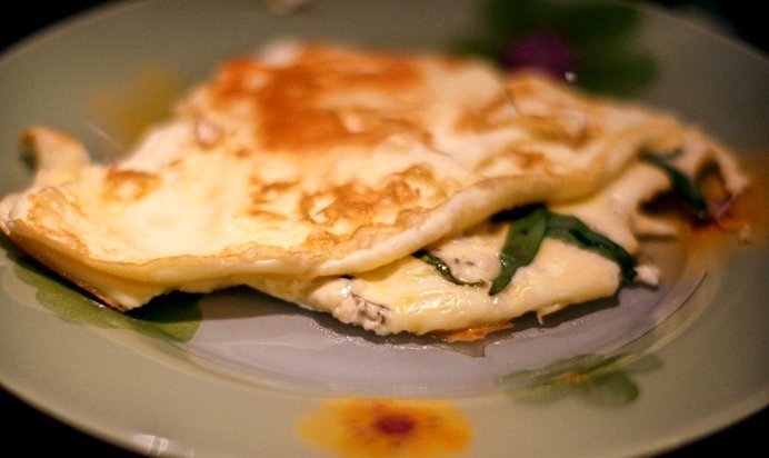 Омлет с голубым сыром