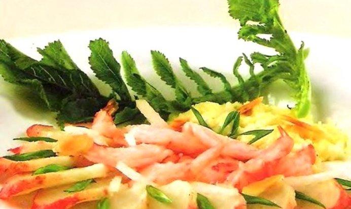 Горячая закуска из крабов и креветок