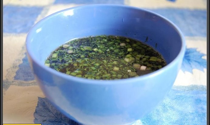 Бульон грибной с луком