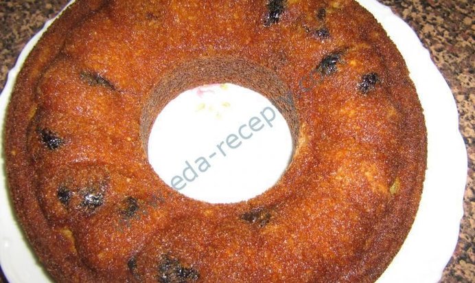 Кекс с черносливом и грецким орехом Браслет