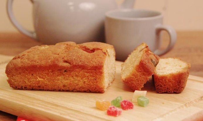 Кекс с персиком