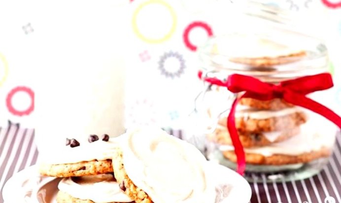 Овсяное печенье с кофейной глазурью