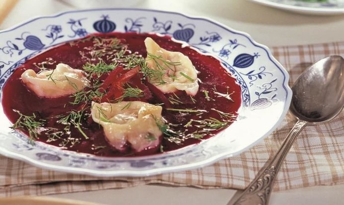 Борщ грибной с ушками