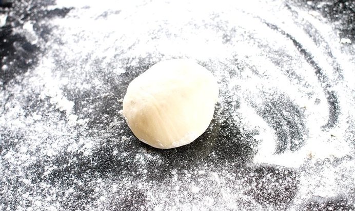 Тесто для пельменей и вареников