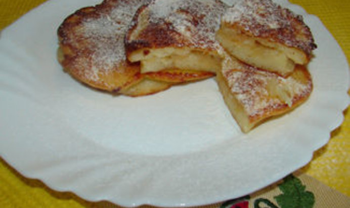 Оладьи с яблочной начинкой