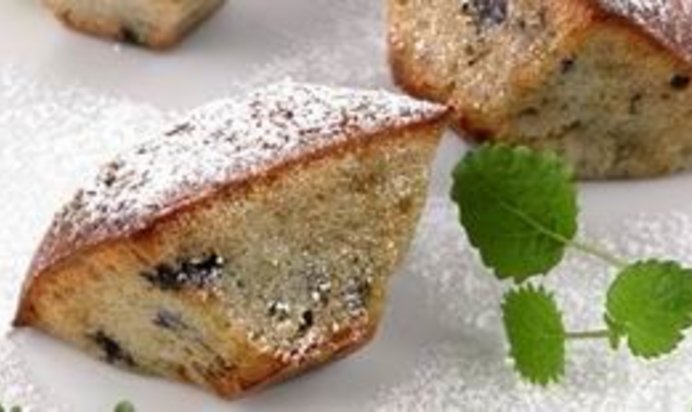 Кекс с черникой и корицей