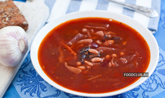 Постный борщ с фасолью