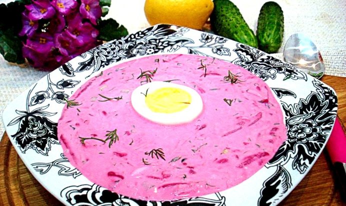 Холодный борщ по-литовски