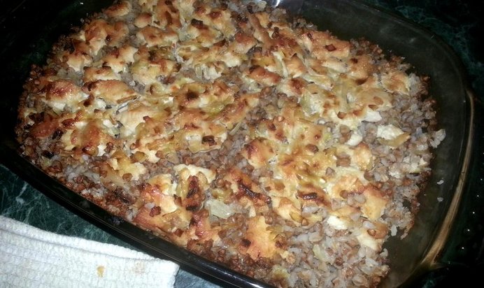 Запеканка из курицы и гречки