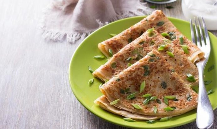 Блинчики с песто с начинкой из ветчины