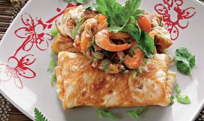 Тайский омлет с креветками