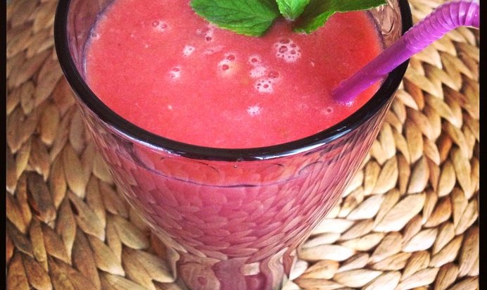 Арбузно-банановый смузи