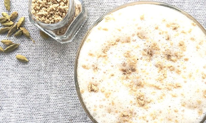 Кофе латте с халвой